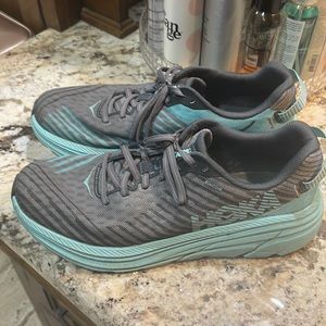 Hoka Rincon - size 9